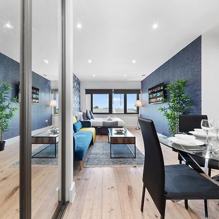 Modern One Bedroom Flat - Sleeps 5 -Near Heathrow - London Ub3 Exterior photo